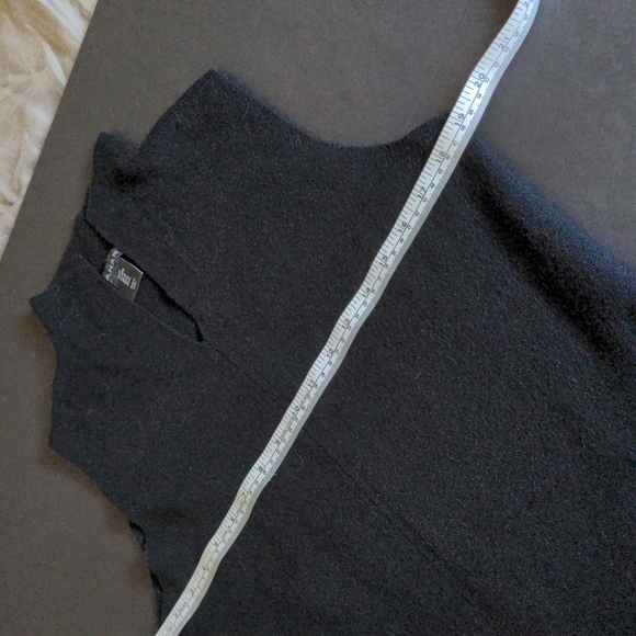 Tahari Tunic Sweater - Picture 9 of 11